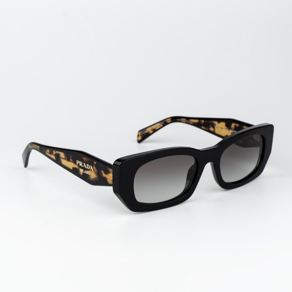 Prada Women Sunglasses Black Rectangle PRB05S 3890A7 NEW AUTHENTIC - Picture 4 of 12